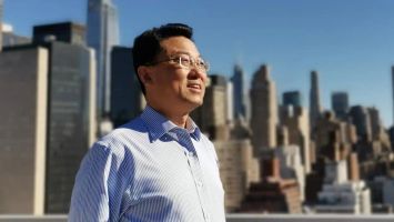 _特朗普迎来_特朗普访华百科